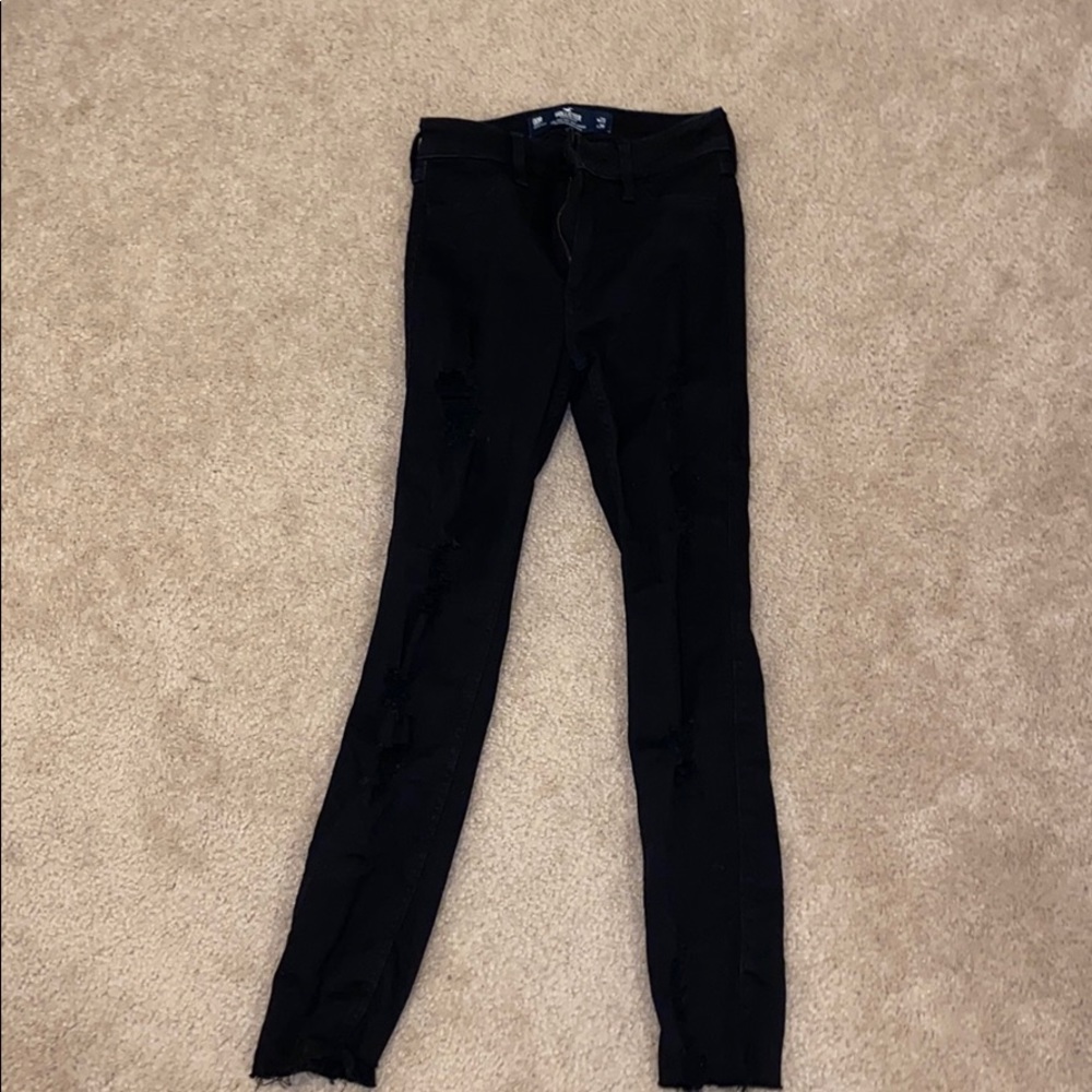 Black Hollister skinny jeans